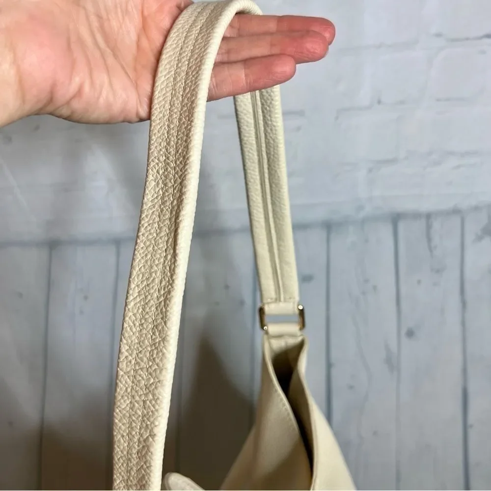 Tote Le Monde Ivory Pebbled Leather Slouchy Hobo Shoulder Bag Quiet Luxury Chic
